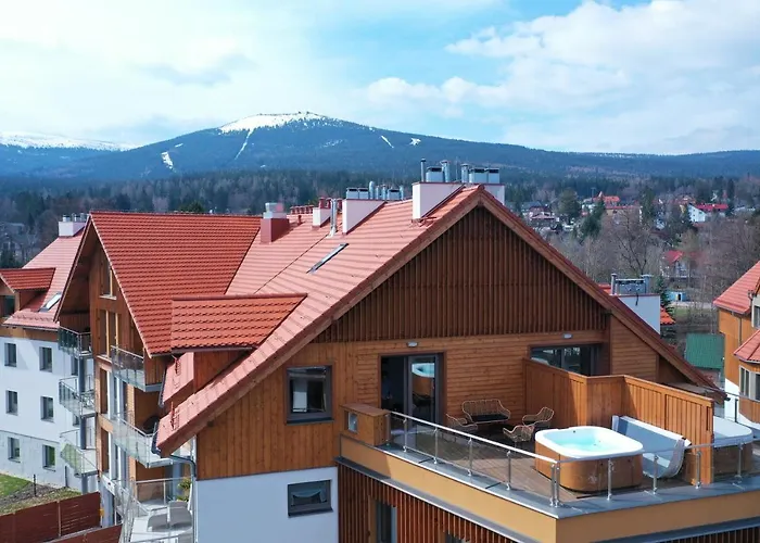 Апартаменты Dream View Aspen Z Jacuzzi Шклярска-Поремба